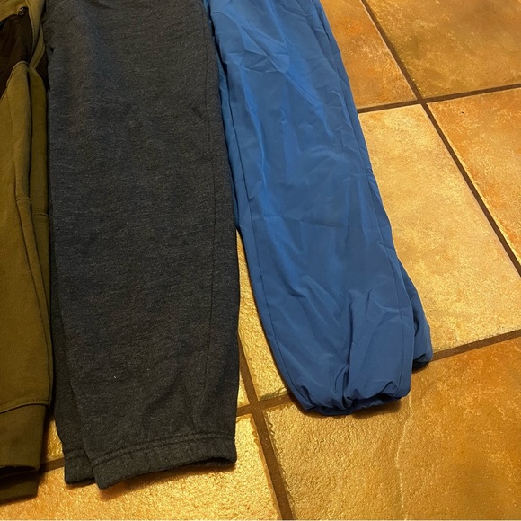 Boys Sz. L Athletic Pants Bundle (4 pair total) - Picture 3 of 12